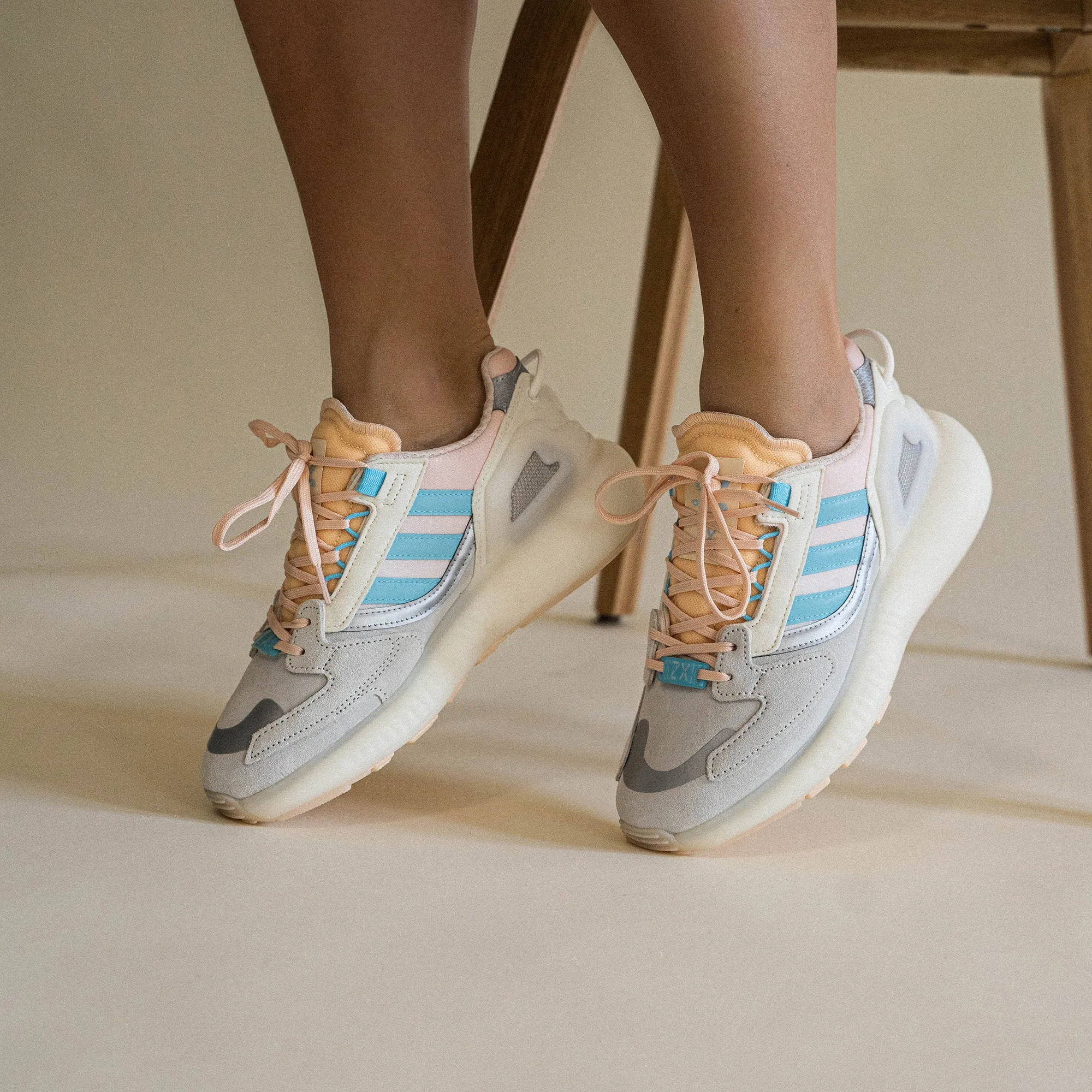 adidas - ZX 5K BOOST W (grey / beige)