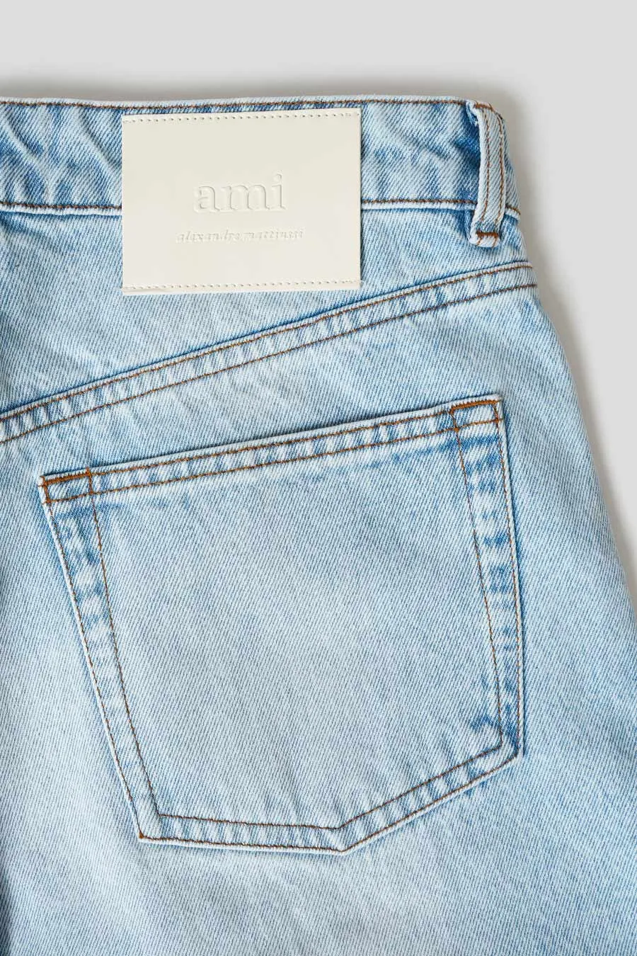 JEAN LOOSE FIT BLEU JAVEL
