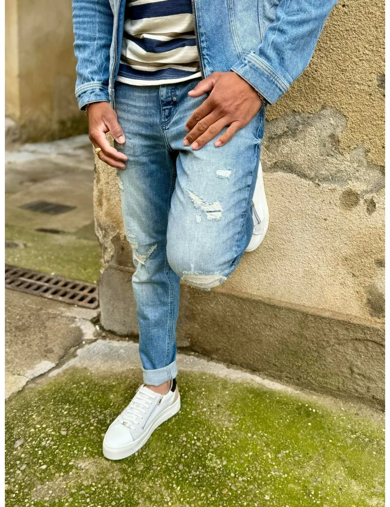 JEAN TAPERED TULLY