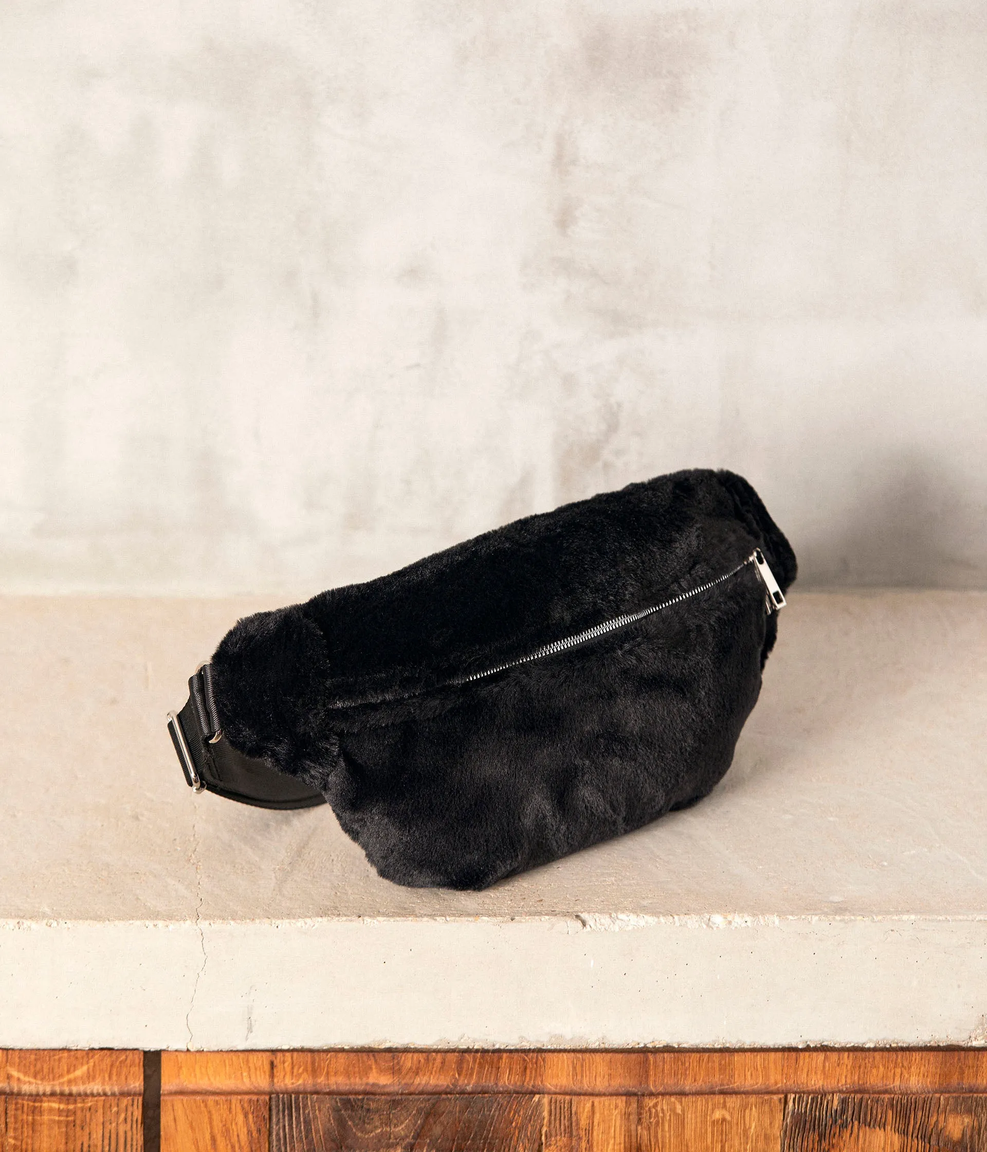 Sac banane noir Adora