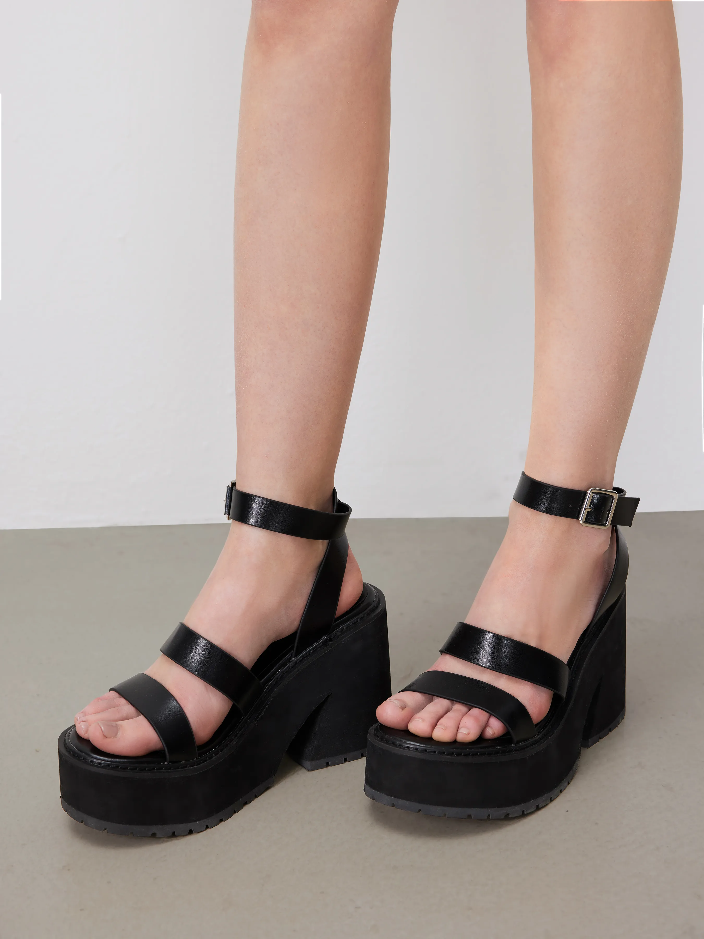  Sandales à Lacets à Talons Chunky
