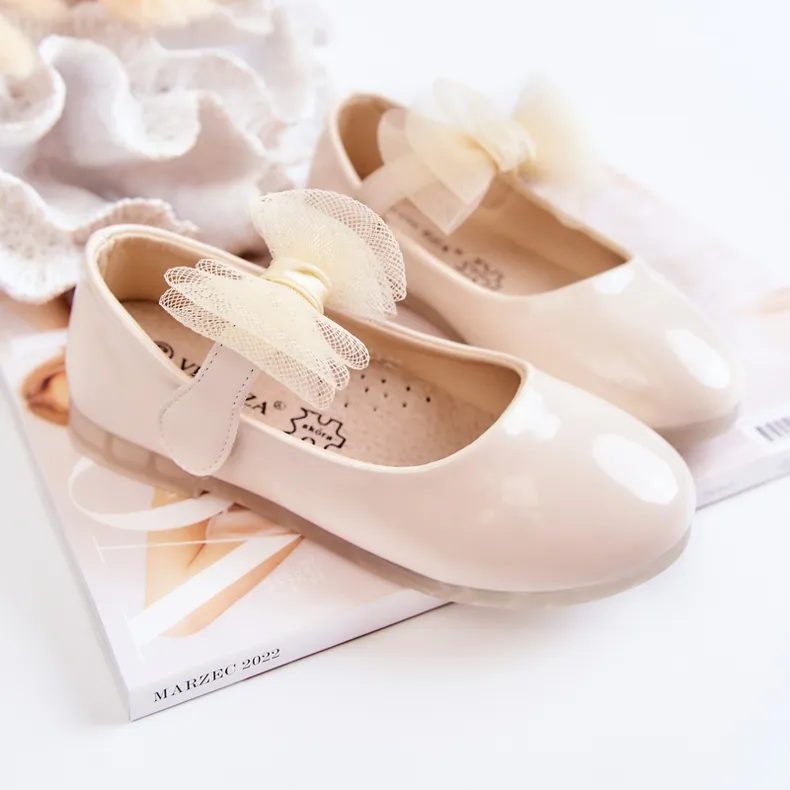Vinceza Ballerines Enfant Laquées Avec Velcro Beige Clair Carla